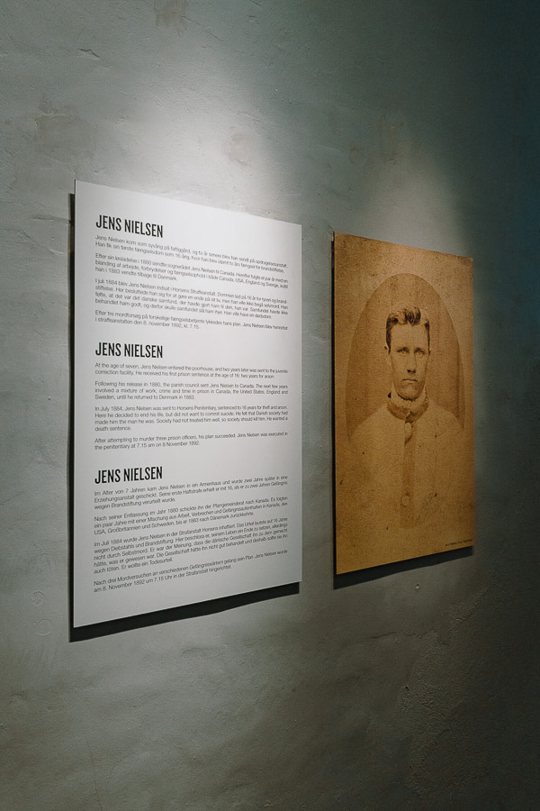 Katharina Ya, FÆNGSLET, 2025