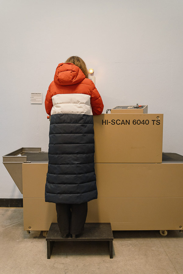 Katharina Ya, FÆNGSLET, 2025