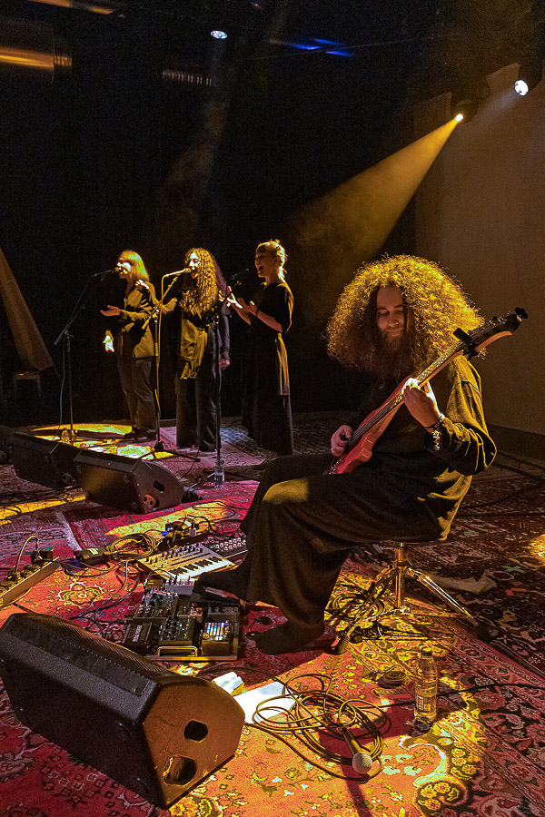 Katharina Ya, Roots&Hybrid 2025